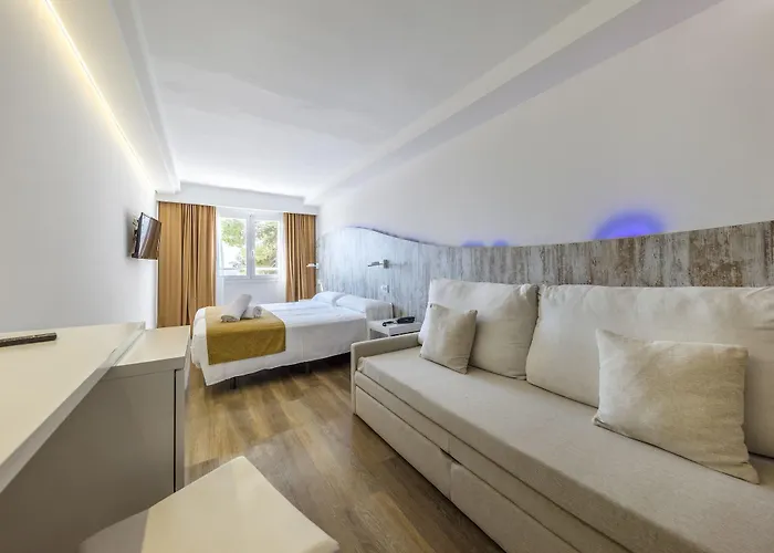 Welikehotel Triton (adults Only) Hotel