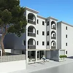 Welikehotel Triton (adults Only) فندق كالا راتخاذا