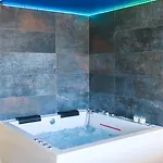 فندق Welikehotel Triton (adults Only) كالا راتخاذا