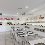 Welikehotel Triton (adults Only) فندق 4*