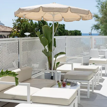 호텔 Welikehotel Triton (adults Only)