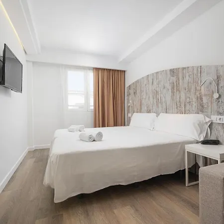 Welikehotel Triton (adults Only) 호텔 칼라 라트자다