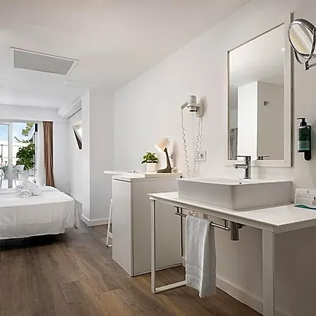Hotel Welikehotel Triton (adults Only)