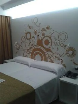 호텔 Welikehotel Triton (adults Only) 4*