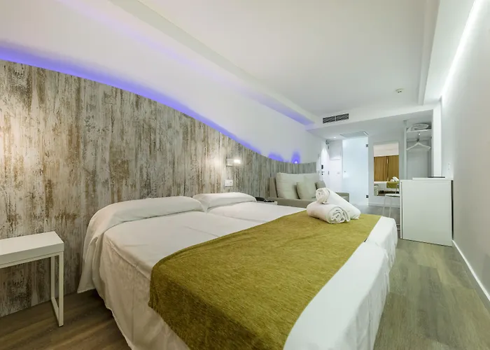 Welikehotel Triton Hotel 4*