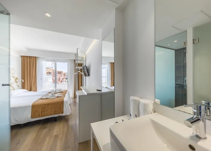 Welikehotel Triton (adults Only) Hotel